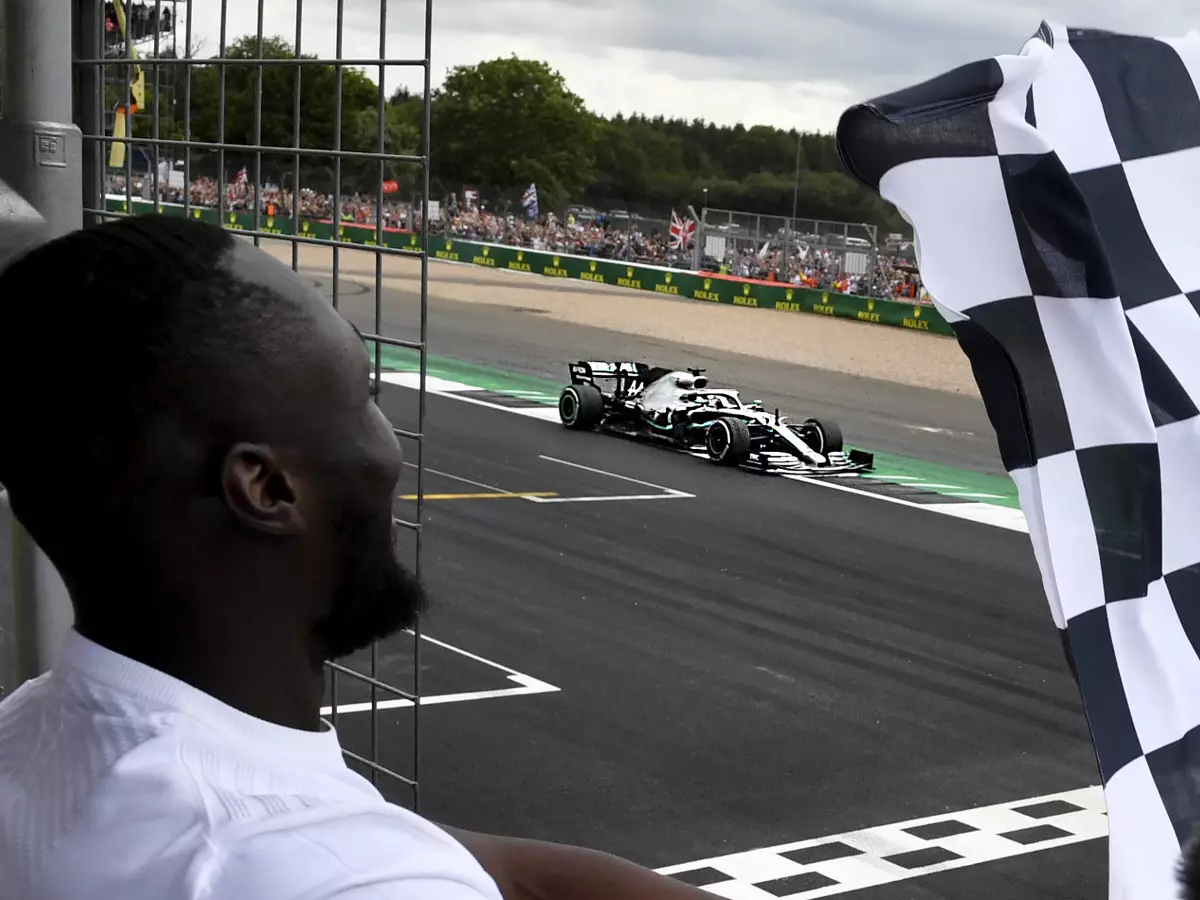 Lewis Hamilton Foto zur News: Mercedes: "Keine Ahnung", wie Hamilton schnellste Runde gefahren ist