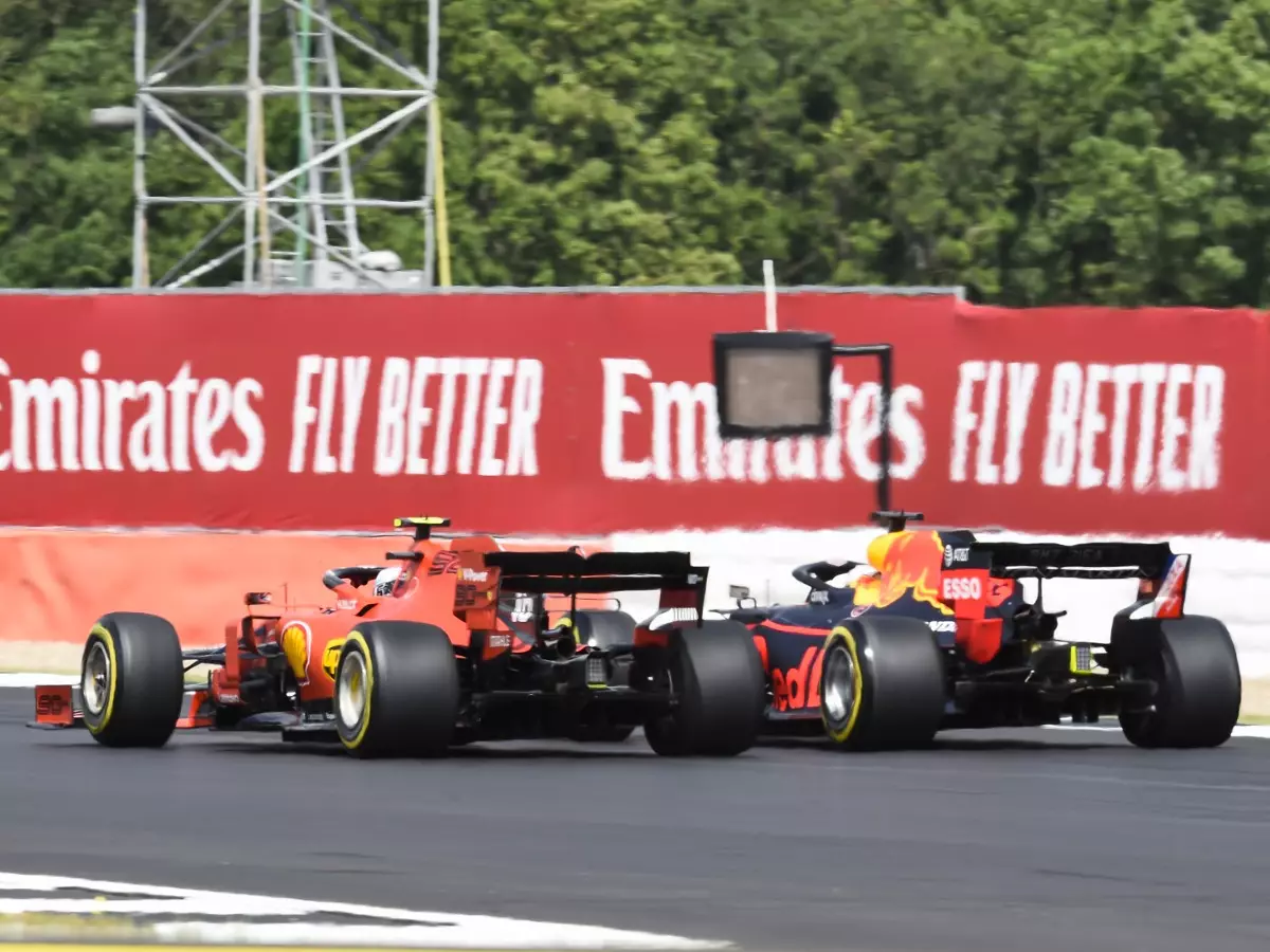 Foto zur News: Leclerc über Duell mit Verstappen: "Habe mich nur angepasst"