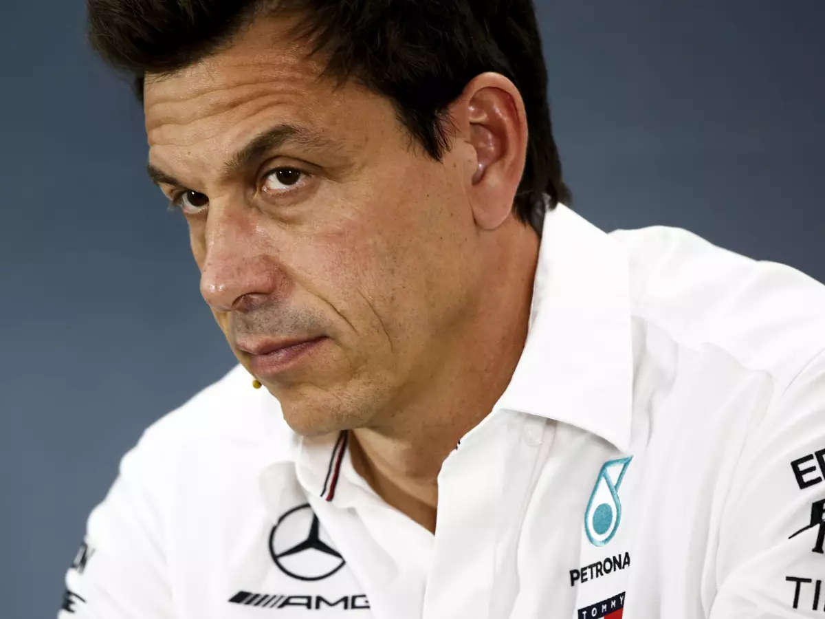 Foto zur News: Jetzt doch: Toto Wolff fühlt sich durch Ferrari-Pole bestätigt