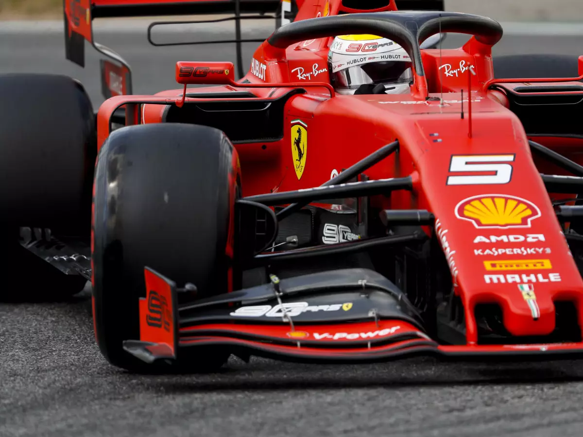 Foto zur News: Knalleffekt in Hockenheim: Sebastian Vettel scheitert in Q1!