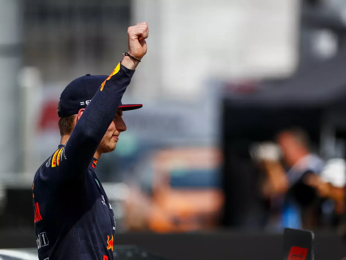 Foto zur News: Max Verstappen: Zwischen Reifennachteil und Sensationschance