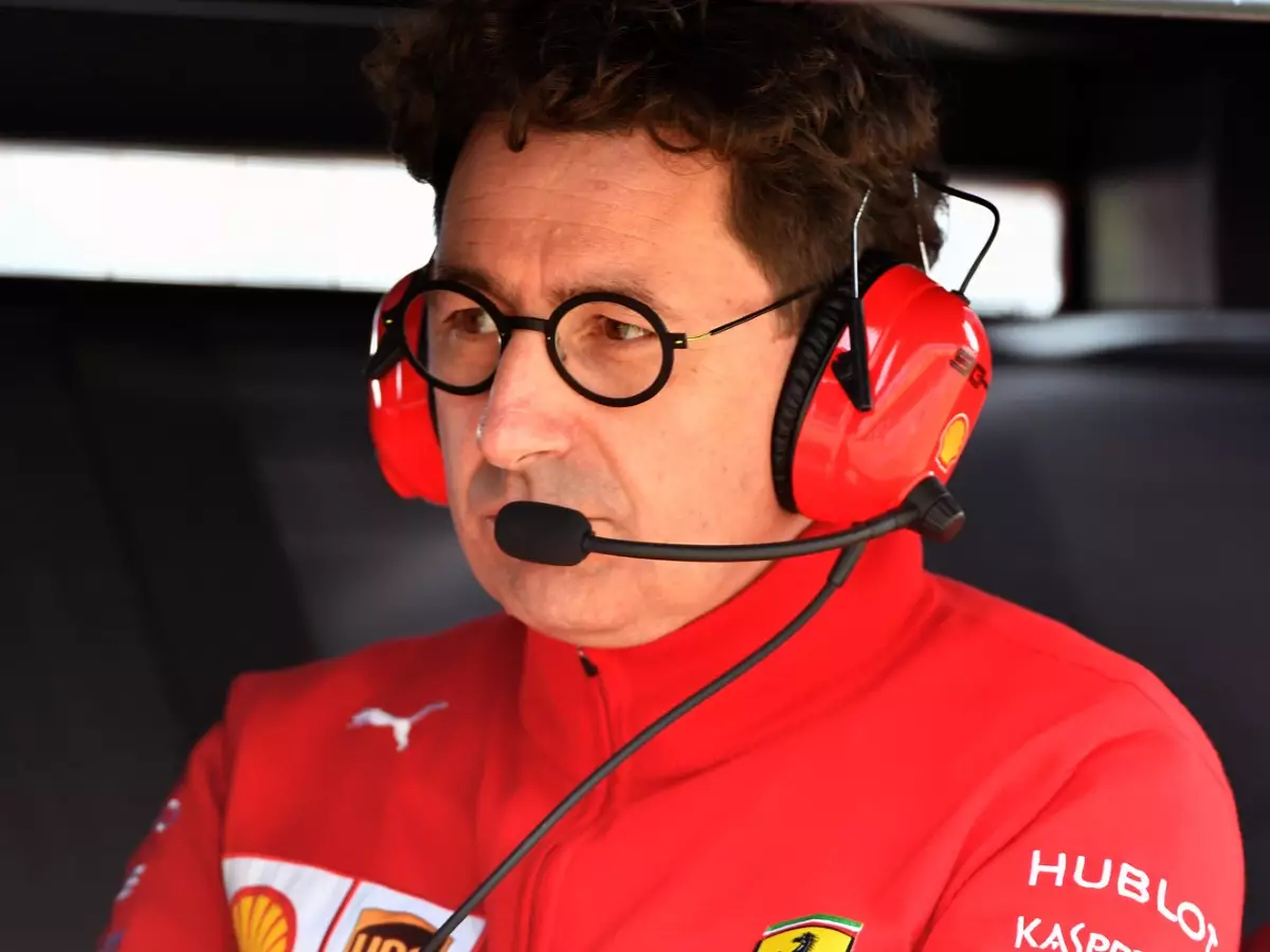 Foto zur News: Ferrari-Teamchef Mattia Binotto nimmt Qualifying-Debakel "persönlich"