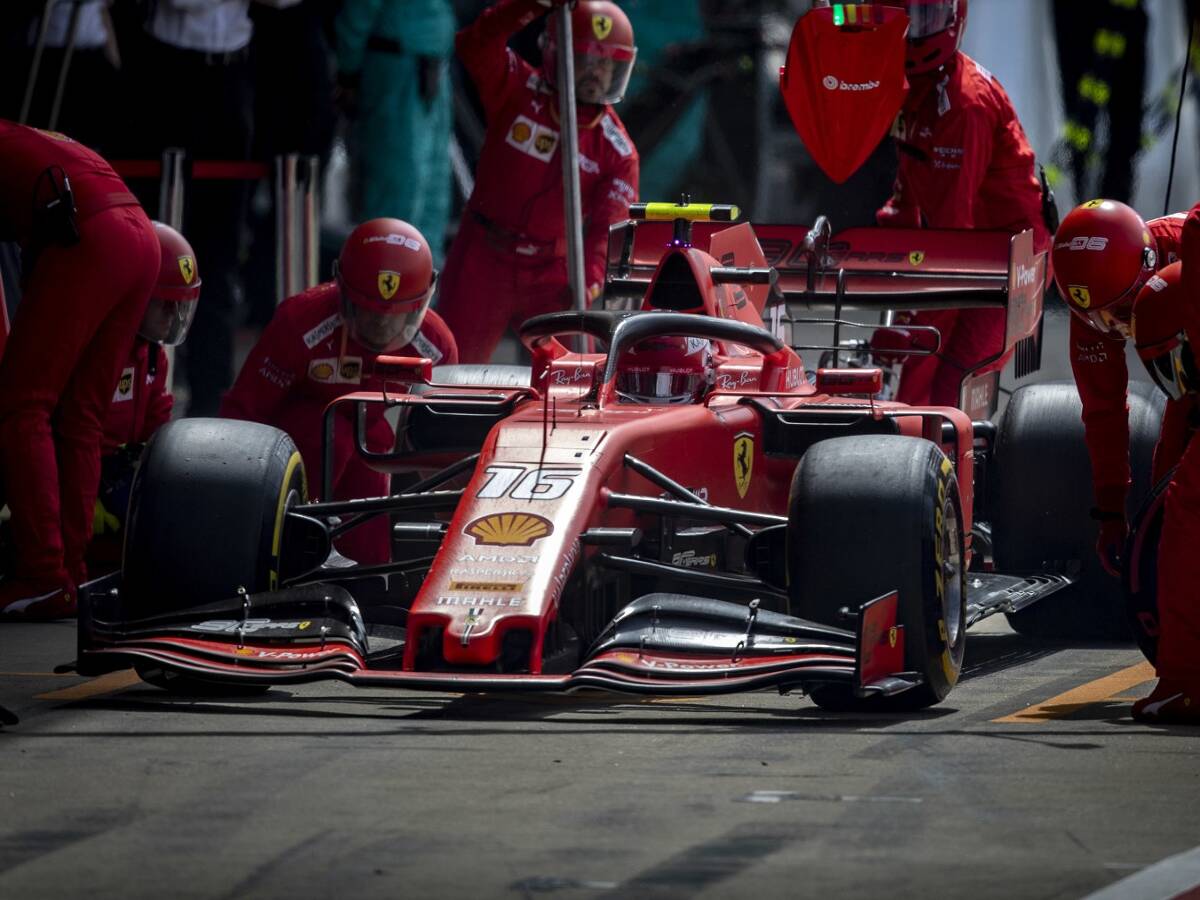 Foto zur News: Leclercs unsichere Freigabe: Warum gab es für Ferrari nur eine Geldstrafe?