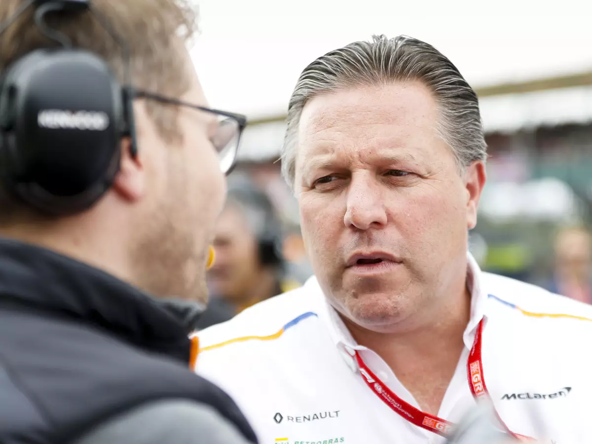 Foto zur News: Zak Brown: Formel 1 muss sich am Zuschauer orientieren