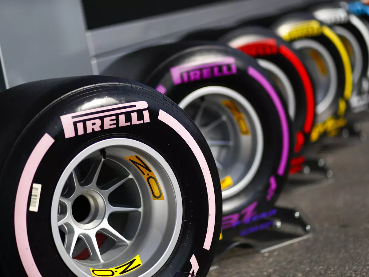 Pirelli Foto zur News: Formel 1 2021: FIA plant Überwachung des Reifendrucks