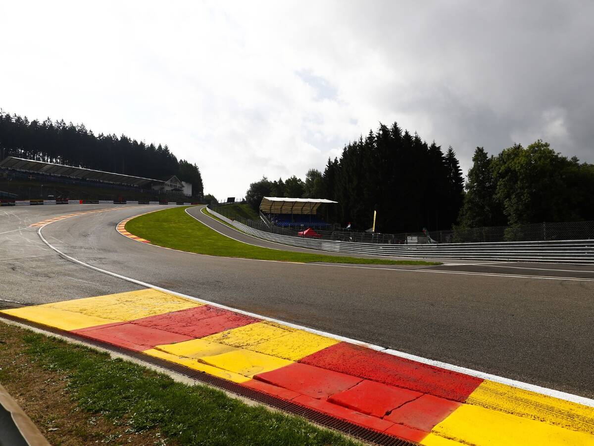 Foto zur News: Formel-1-Wetter Spa: Geringe Chance auf Regenrennen