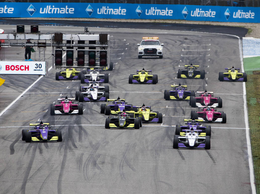 Foto zur News: Partnerschaft mit der Formel 1: W-Series ab 2021 bei acht Rennen im Rahmen