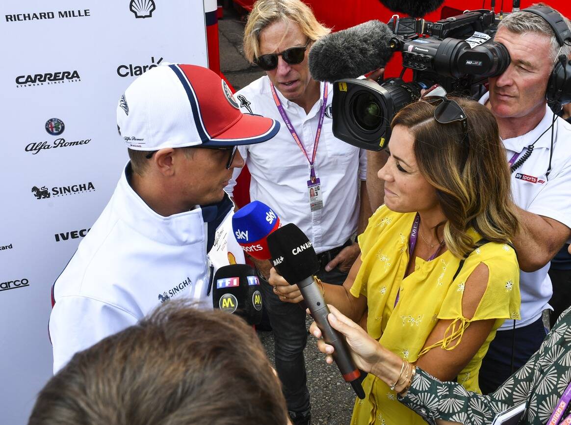 Foto zur News: "Trinken ist sicherer": Räikkönen leicht verletzt, kann aber wohl fahren