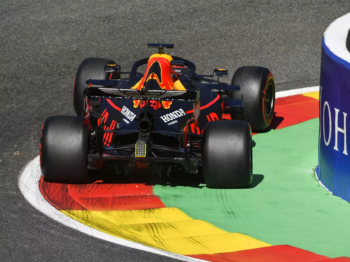 Foto zur News: Motorproblem kostet "ein paar Zehntel": P5 das Maximum für Verstappen