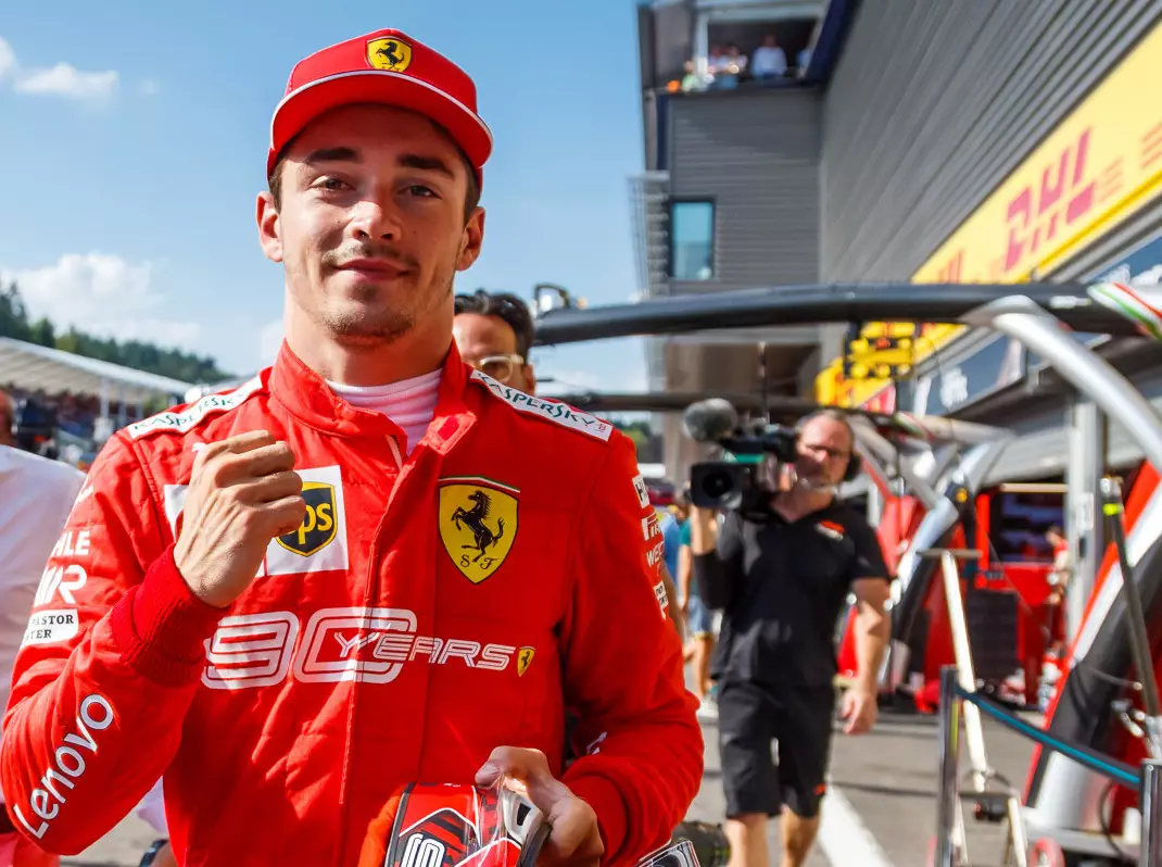 Foto zur News: Leclerc nach "kniffligem" Qualifying: Folgt auf dritte Pole der erste Sieg?