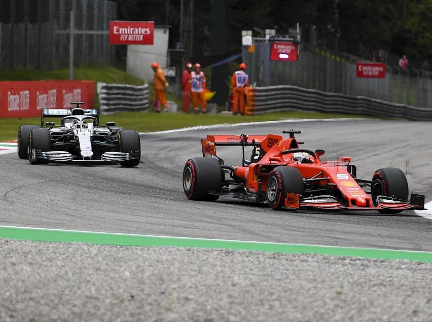 Foto zur News: "Überraschend" nah dran: Mercedes wittert Chance gegen Ferrari