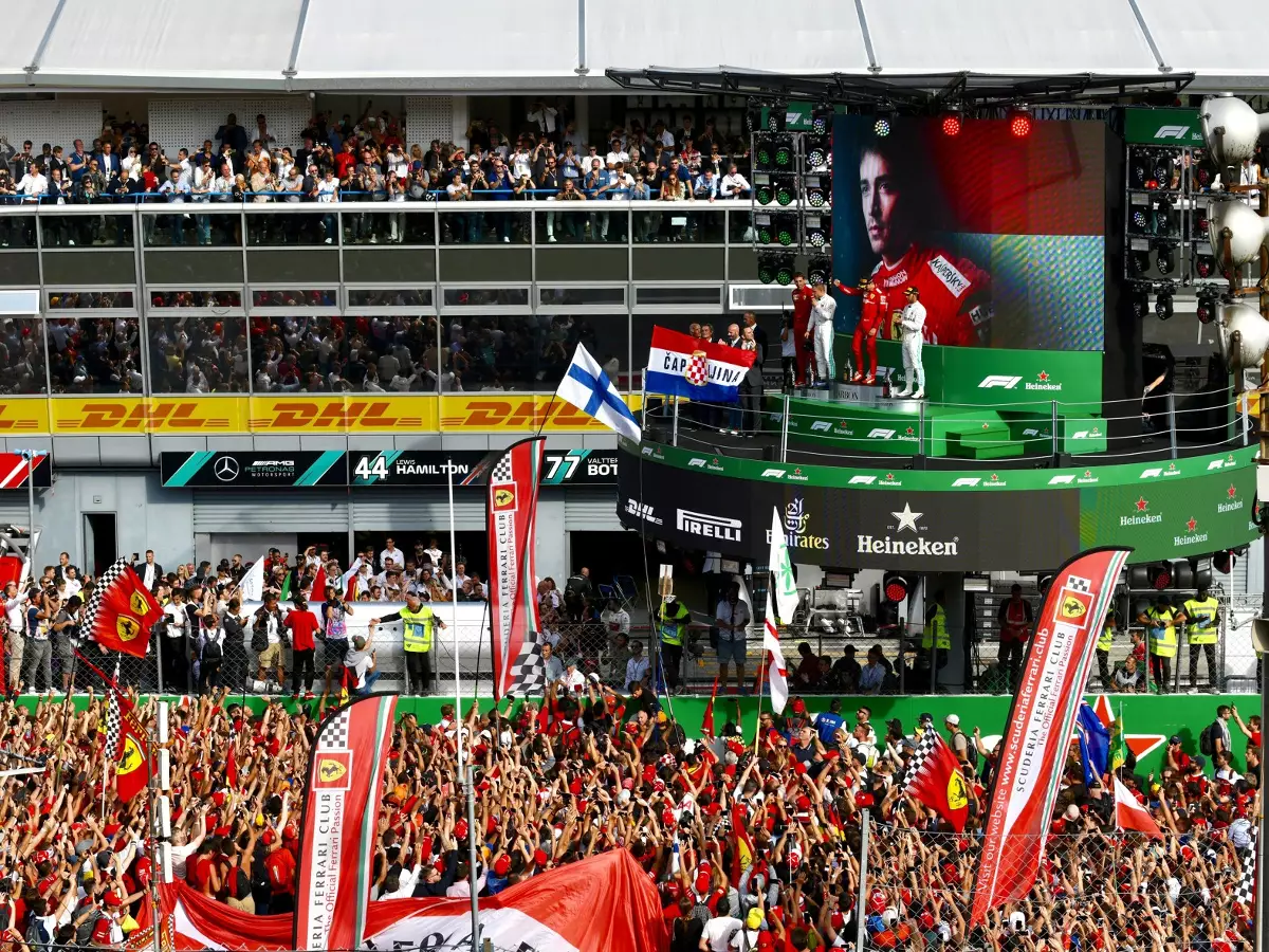 Foto zur News: Charles Leclerc: Noch nie einen Sieg so sehr gewollt wie in Monza