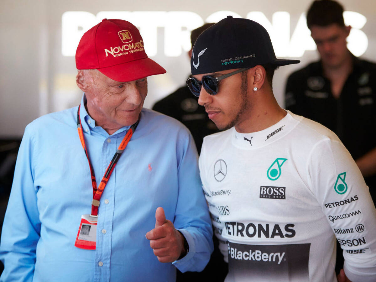 Foto zur News: Red Bull, Mercedes, Ferrari: Hamiltons Karriereplan unter der Lupe