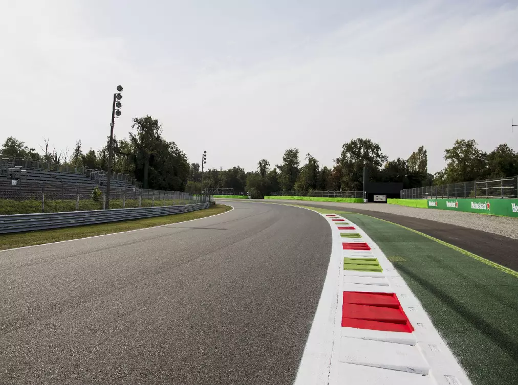 Parabolica Foto zur News: Streckenlimits: Werden Sünder in der Parabolica bald elektronisch erfasst?