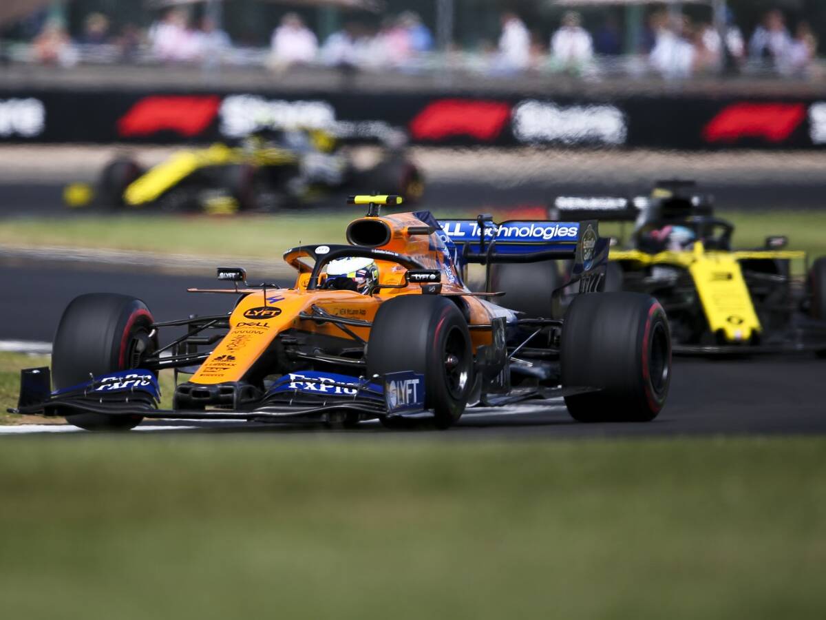 Foto zur News: Lando Norris: McLaren muss in Singapur gegen Renault zurückschlagen