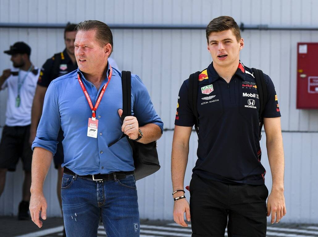 Foto zur News: Jos Verstappen: Auf Mercedes wäre Max schon Weltmeister