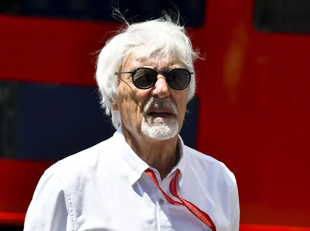 Foto zur News: Bernie Ecclestone über Kalender: "16 Rennen sind genug"