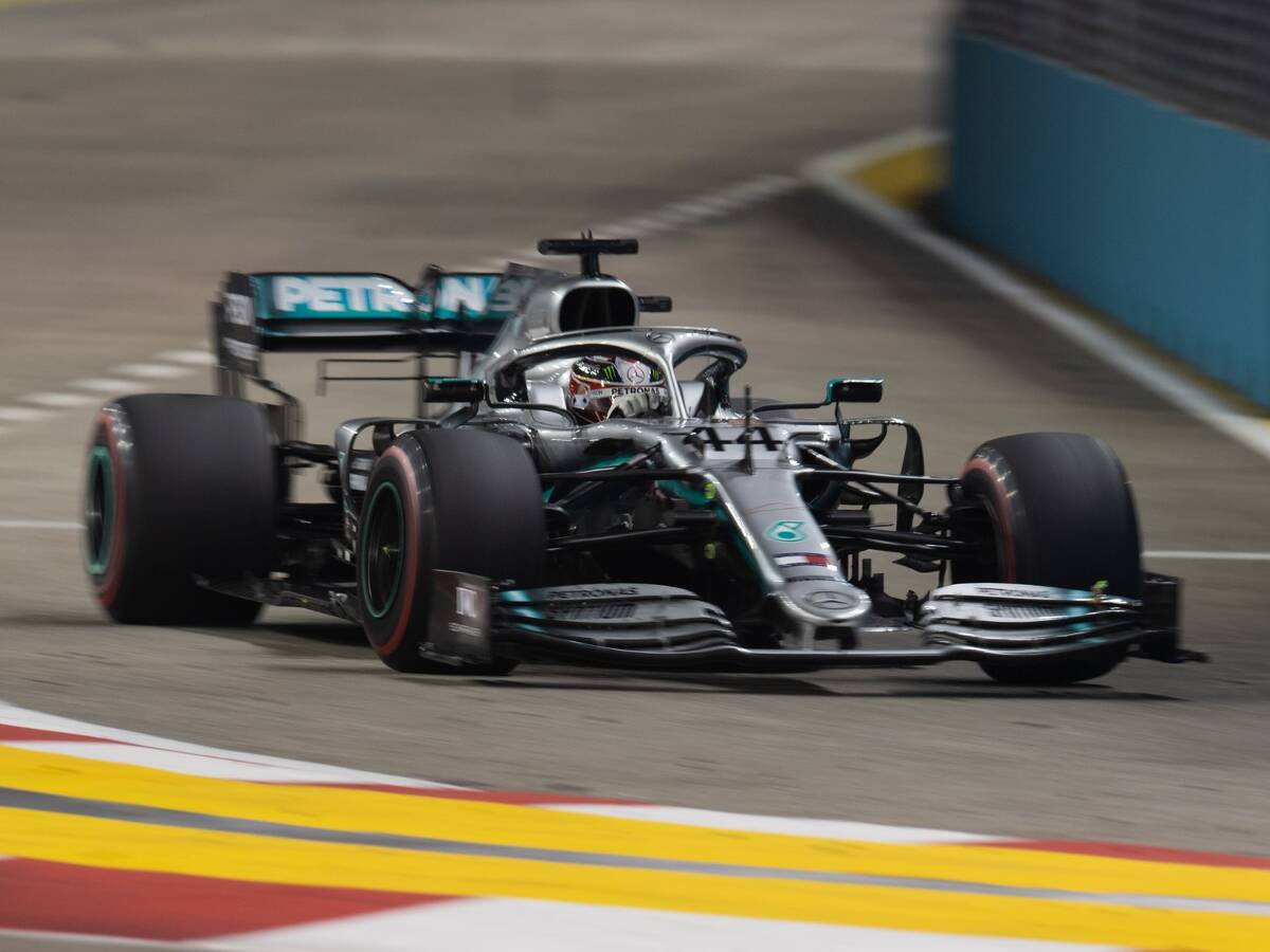Foto zur News: Reifen zerstört: Mercedes patzte bei Hamiltons Strategie gleich doppelt
