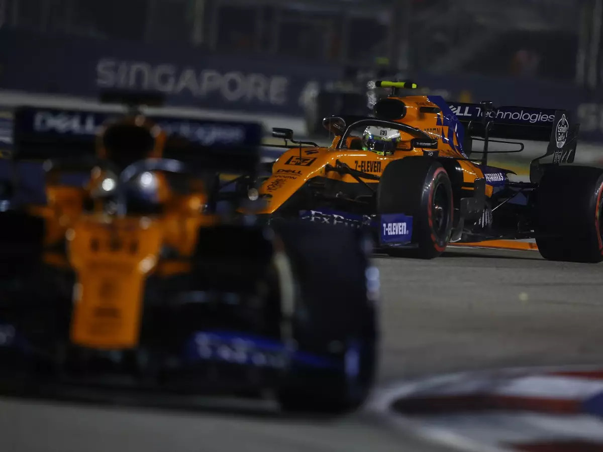 Carlos Sainz, Lando Norris Foto zur News: "Übergangsphase": McLaren-Spagat zwischen 2019 und 2020
