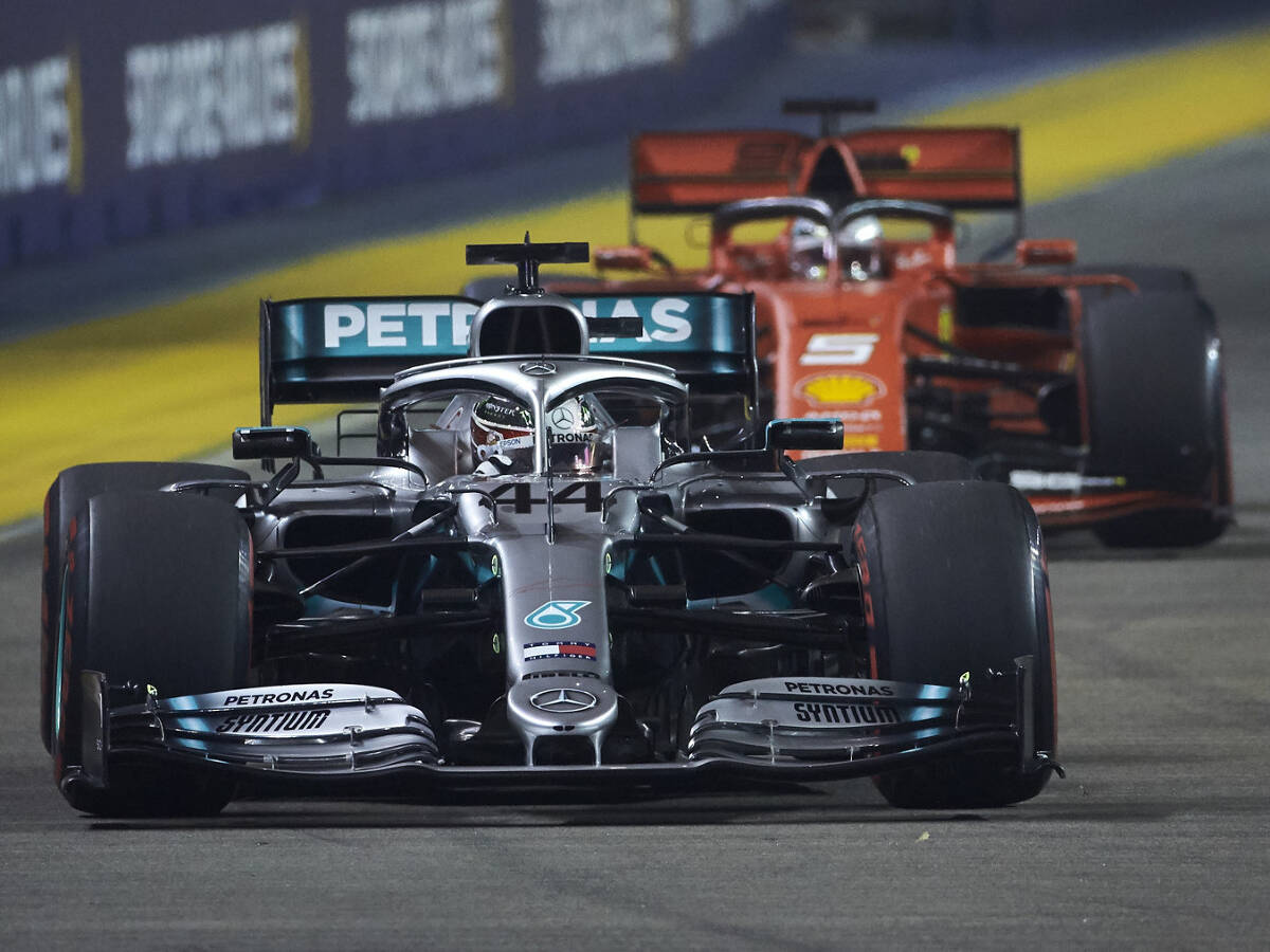 Foto zur News: Lewis Hamilton: Wenn Ferrari einmal führt, dann ...