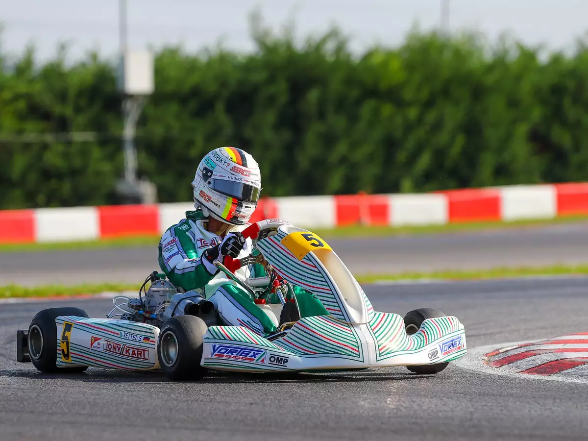 Sebastian Vettel, Tony Kart Foto zur News: Toto Wolff: Nachwuchs-Motorsport muss billiger werden