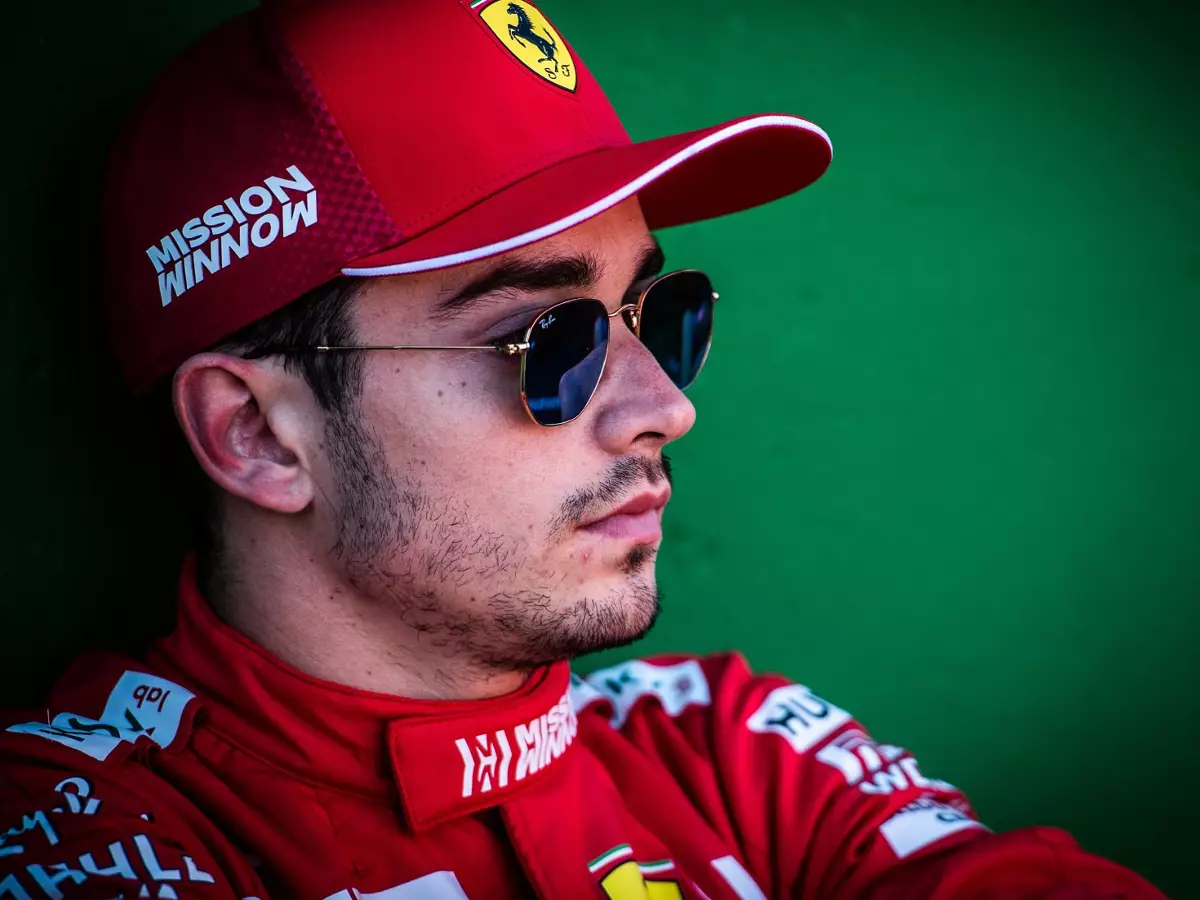 Foto zur News: Nachträgliche Strafe: Charles Leclerc verliert Platz sechs in Japan