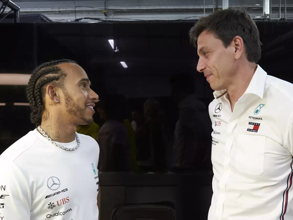 Foto zur News: Toto Wolff: Hamilton-Ferrari-Berichte waren "übertrieben"