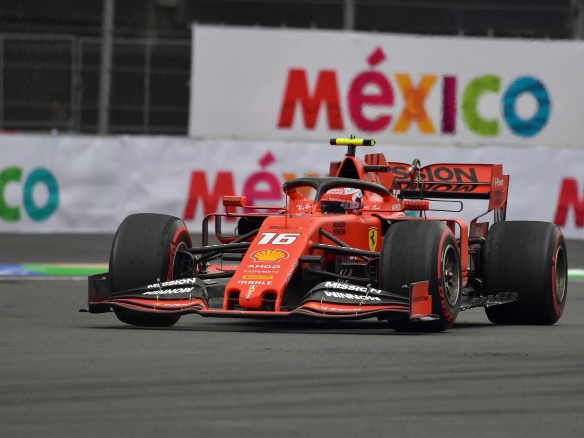 Foto zur News: Formel 1 Mexiko 2019: Ferrari auf den Geraden "ballistisch" schnell