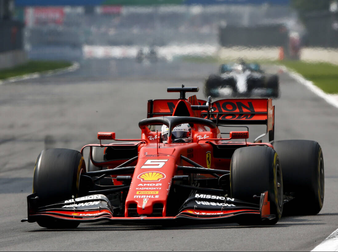 Foto zur News: Mattia Binotto: Einstoppstrategie war nicht Vettels Entscheidung