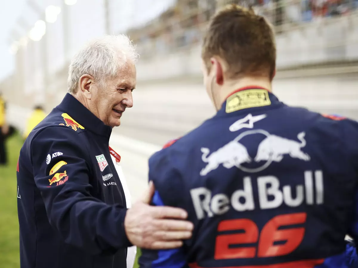 Foto zur News: Helmut Marko korrigiert: Kwjat noch nicht aus dem Rennen!