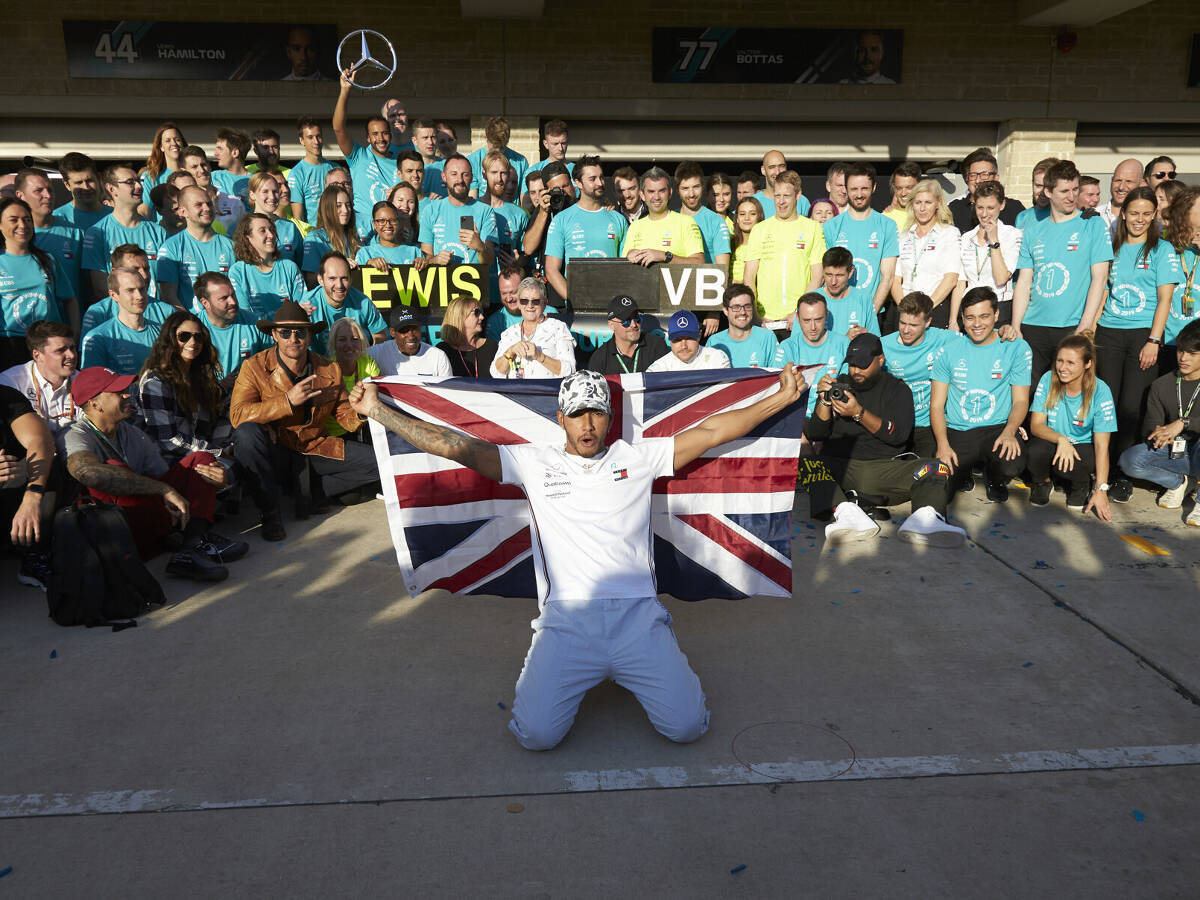 Foto zur News: Fahrer des Jahres 2019: Lewis Hamilton unterwegs zum Titel!