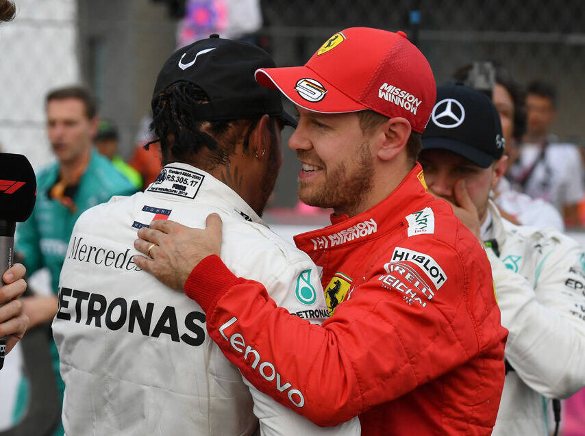 Foto zur News: Bei Mercedes bereits neun Titel? Kein Gedanke in Vettels Kopf