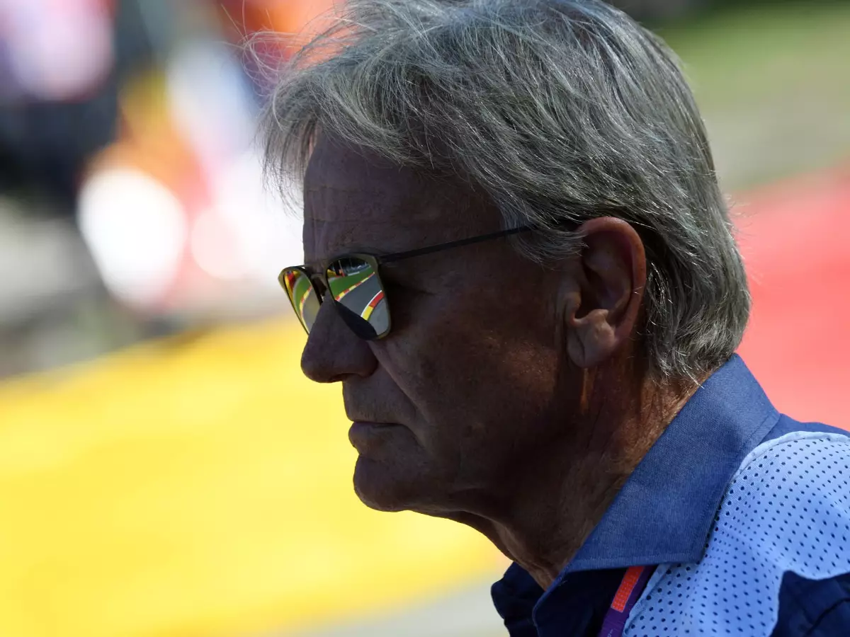 Marc Surer Foto zur News: Marc Surer: "Lewis ist ein Champion - Valtteri ist es nicht"