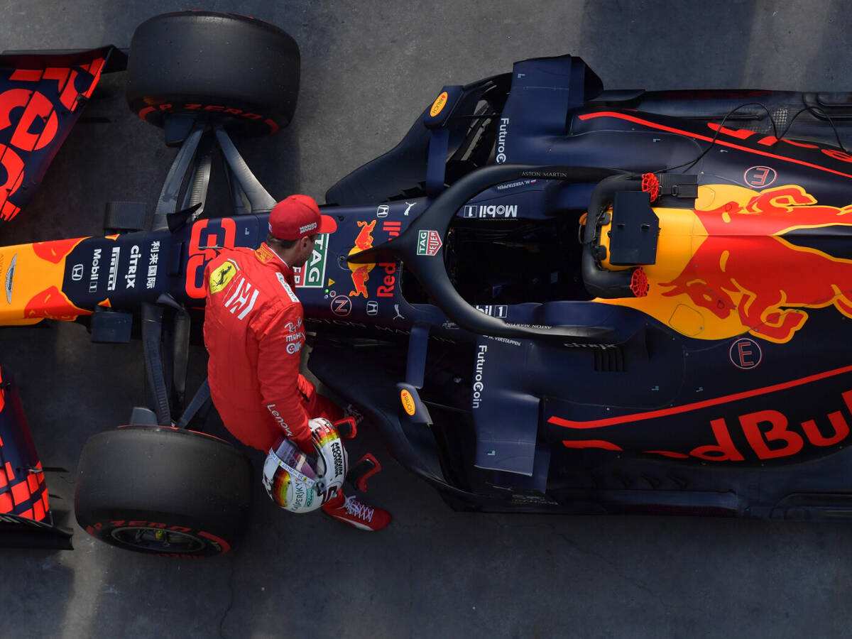 Foto zur News: Witzbold Vettel dreht den Spieß um: Anschuldigungen gegen Honda!