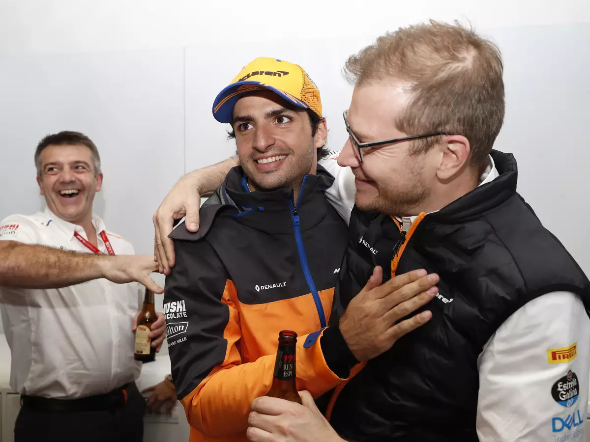 Foto zur News: Warum Sainz' verpasstes Podium ein Geschenk für McLaren war