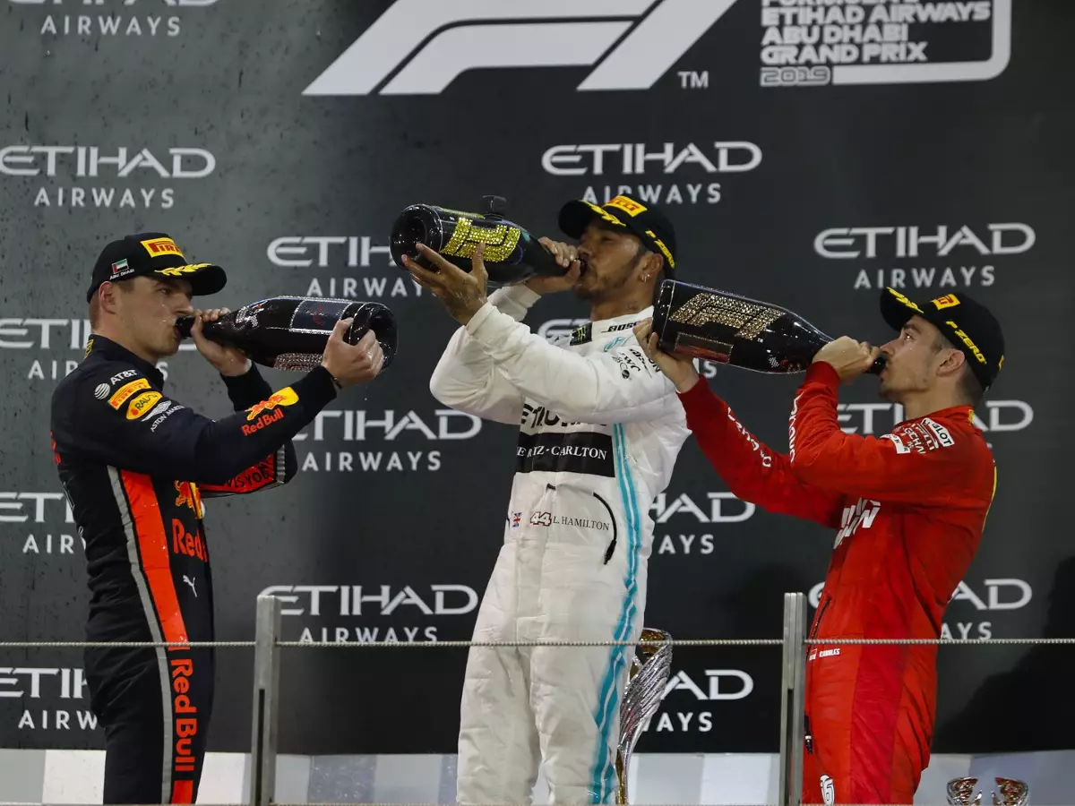 Max Verstappen, Lewis Hamilton, Charles Leclerc Foto zur News: Wachablösung in der Formel 1? Das sagt Weltmeister Lewis Hamilton
