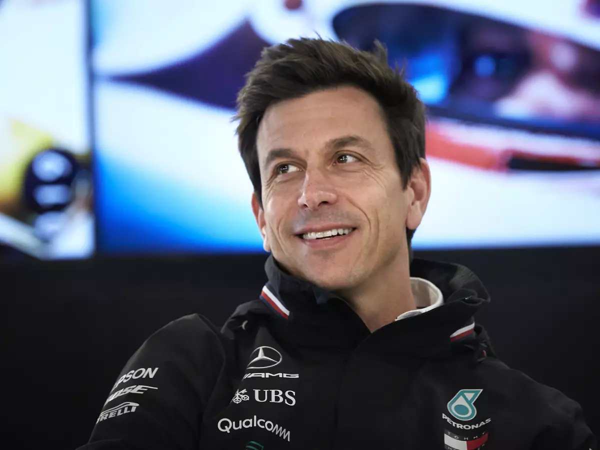 Foto zur News: Teamchef erwartet keine Einmischung von Toto Wolff bei Aston Martin