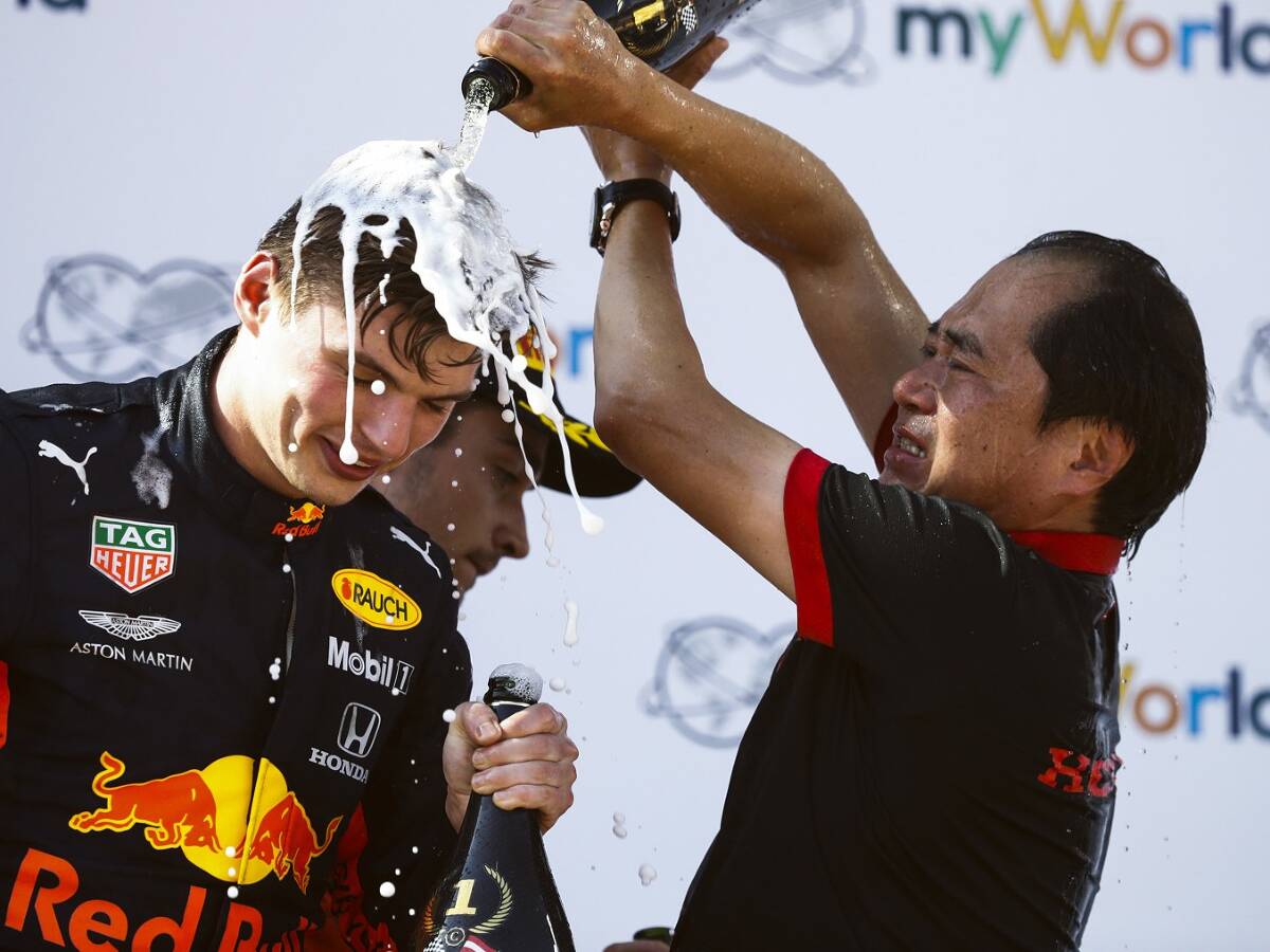 Foto zur News: "Sehr professionell": Max Verstappen lobt Zusammenarbeit mit Honda