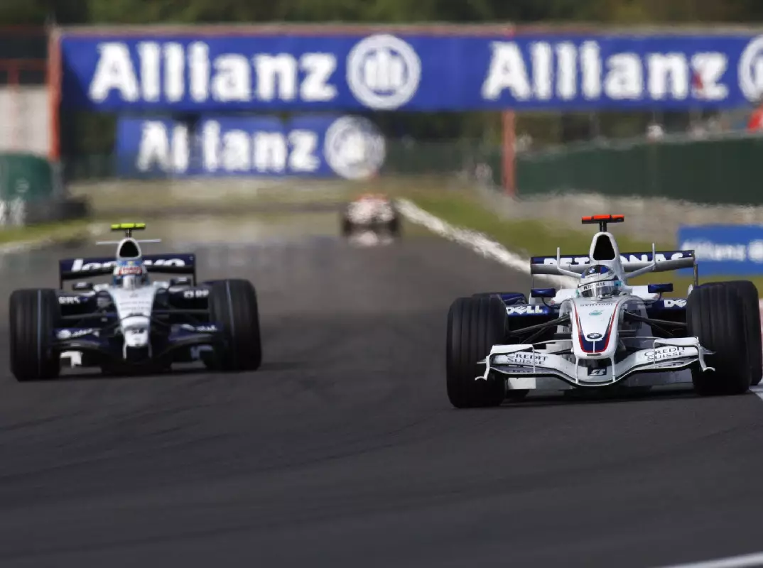 Alexander Wurz (Williams) und Nick Heidfeld (BMW-Sauber) Foto zur News: Wurz: Hätte statt Kubica bei BMW-Sauber fahren sollen