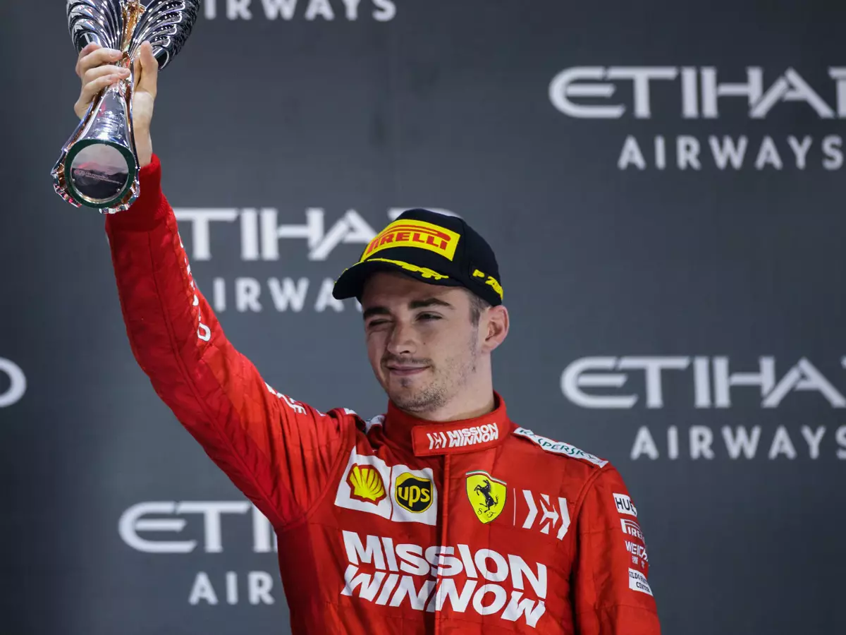 Foto zur News: "Er ist ein Phänomen": Lobeshymne auf Charles Leclerc