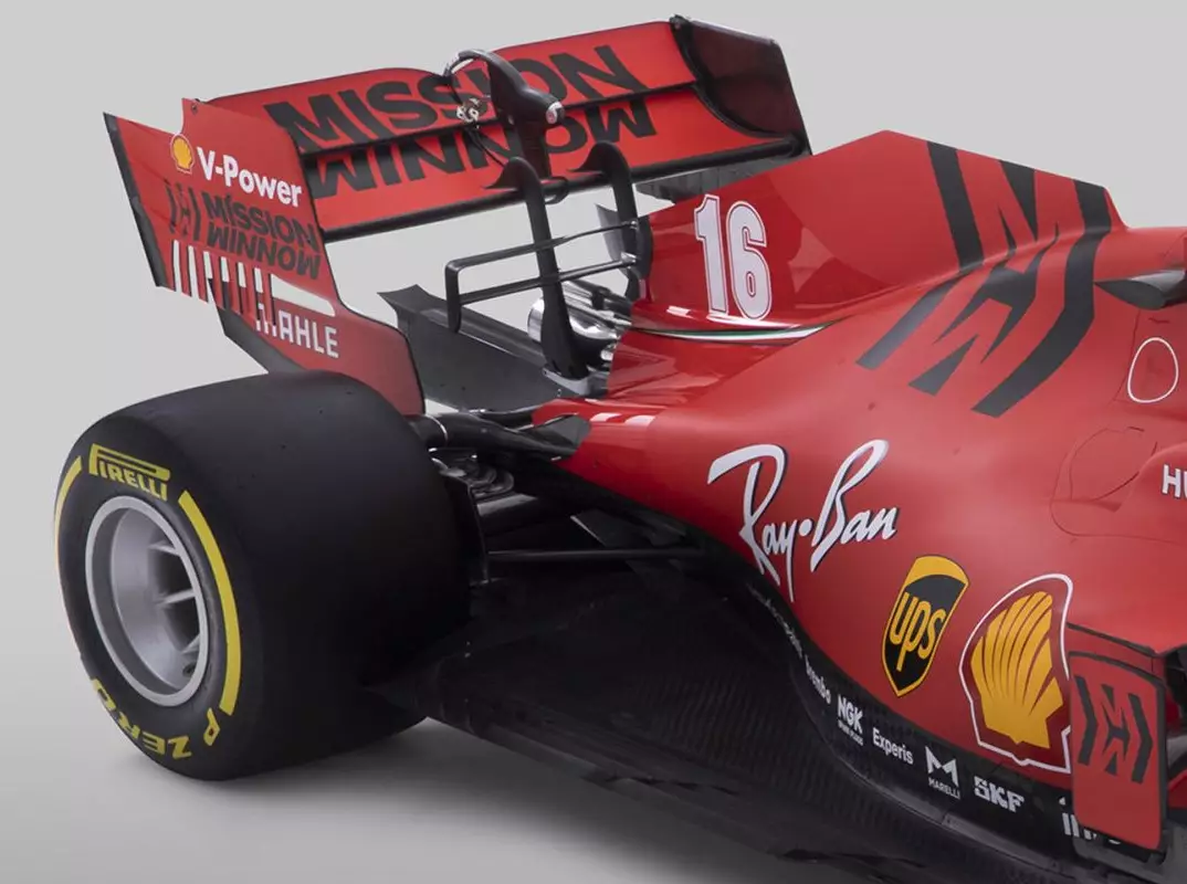 Mission Winnow auf dem Ferrari SF1000 Foto zur News: Konsumentenschutz möchte Ferrari SF1000 beschlagnahmen