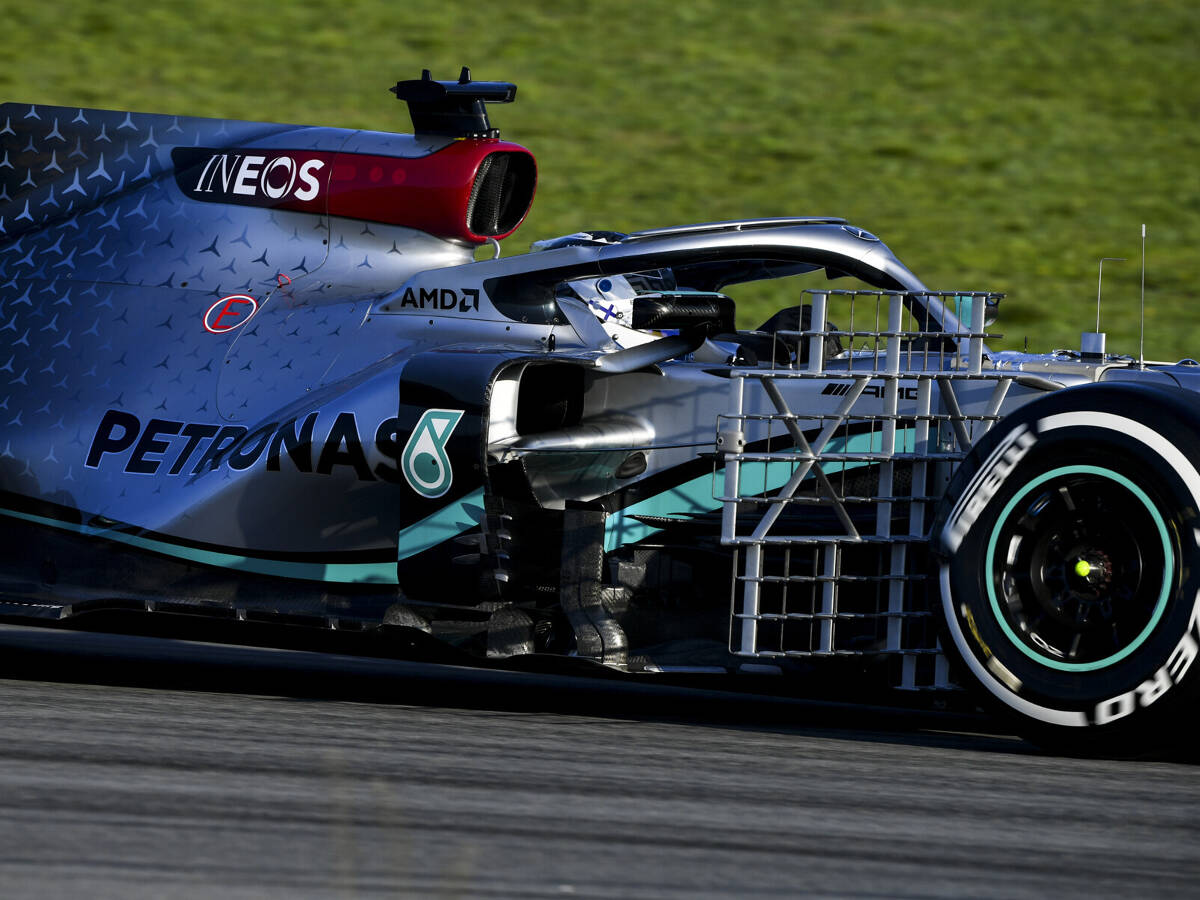 Foto zur News: F1-Test Barcelona: "Mercedes"-Doppelführung nach vier Stunden!
