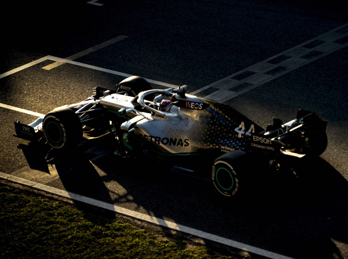 Foto zur News: Warum die FIA Mercedes' DAS-System als legal einstuft