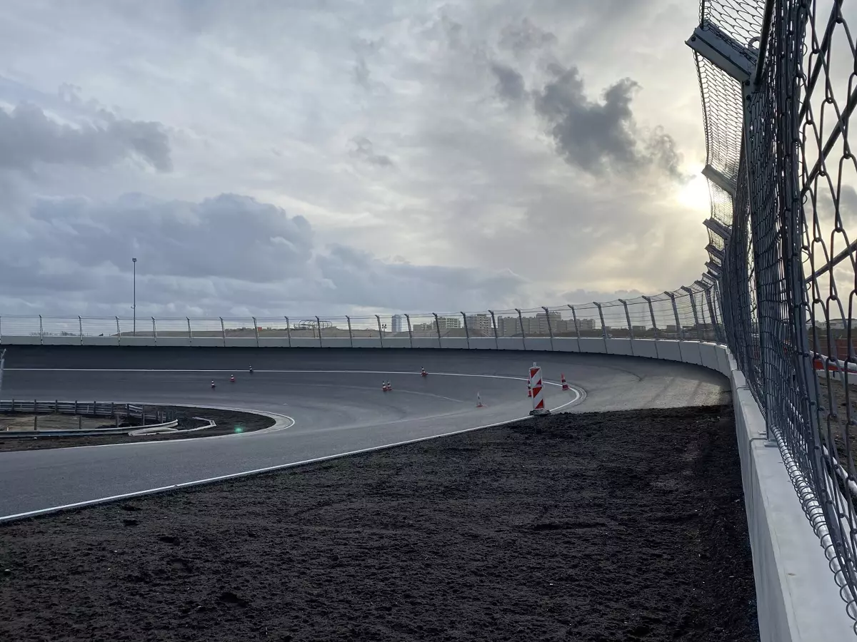 Foto zur News: Zandvoort: Das "Problem", aus dem die Steilkurven entstanden