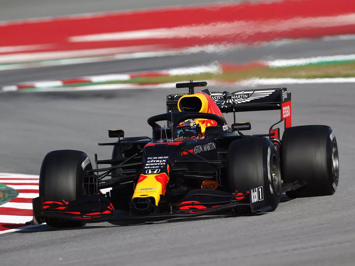 Foto zur News: Max Verstappen: Endlich Racing statt Fragen über die Tests