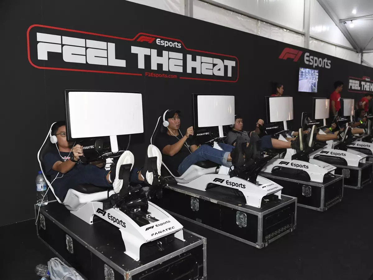 E-Sport Foto zur News: Formel 1 macht Ernst: Virtuelle Rennen als Ersatz für verschobene Grands Prix