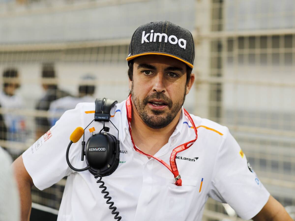 Foto zur News: Selbst mit 40 Jahren: Alonso laut Button noch immer siegfähig!