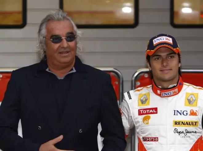 Fernando Alonso, Flavio Briatore, Nelson Piquet Jun. Foto zur News: Flavio Briatore: FIA-Strafe nach Crashgate war abgekartetes Spiel
