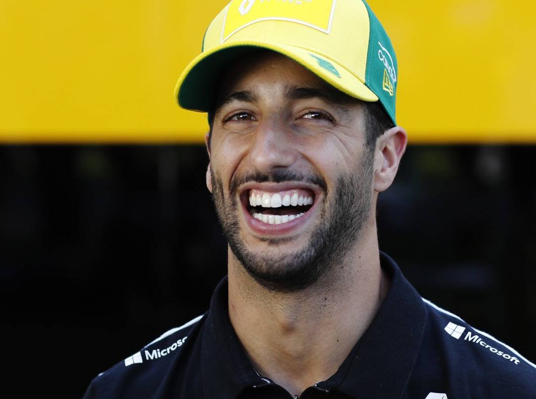 Foto zur News: Netflix, rappen und Co.: Was Daniel Ricciardo in der Corona-Isolation treibt