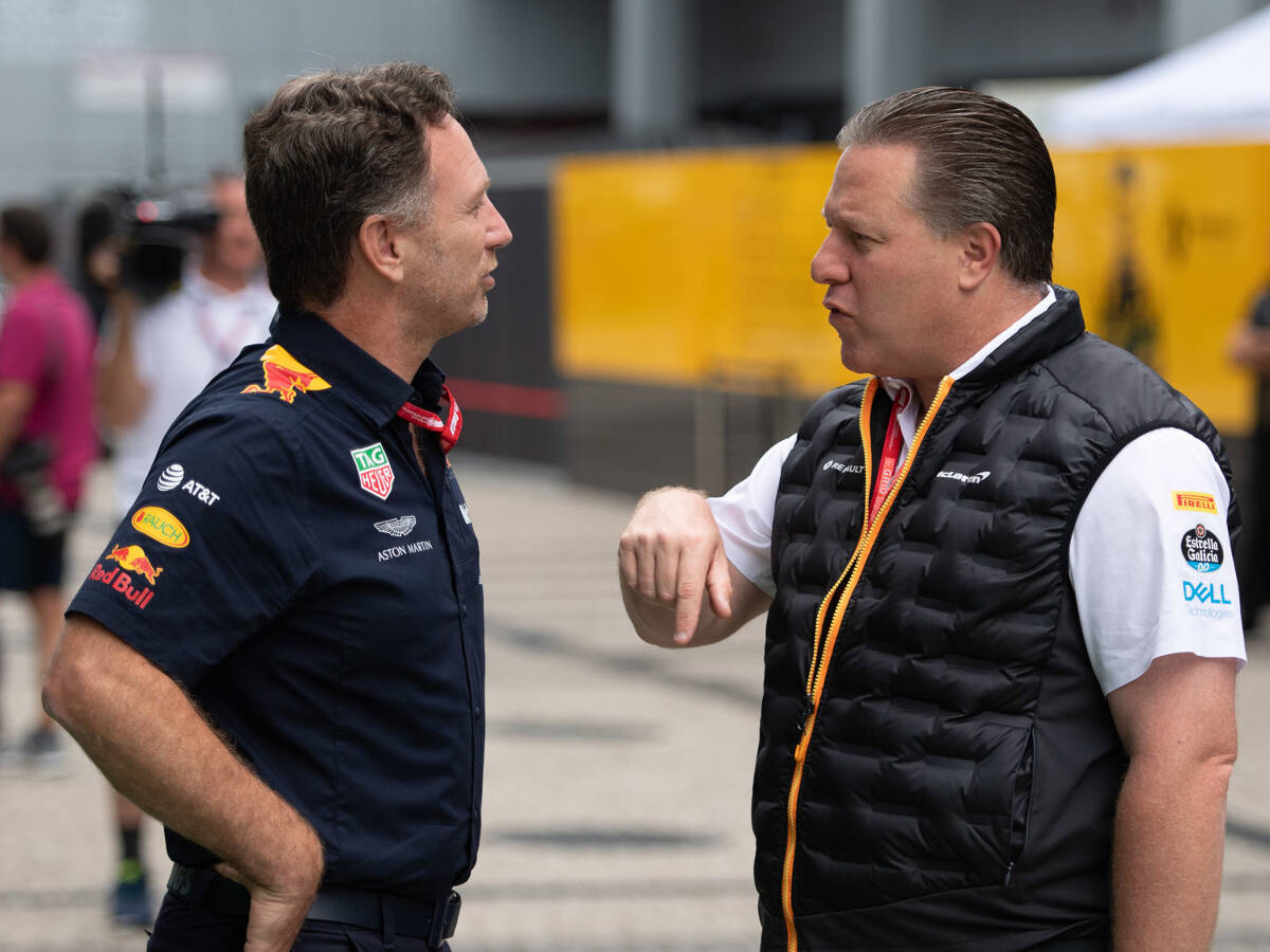 Foto zur News: Zak Brown: Ferrari #AND# Red Bull spielen bei Budgetgrenze "mit dem Feuer"